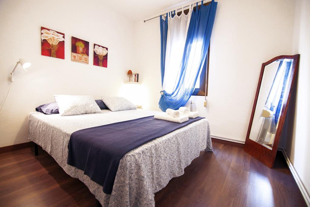 Casa Tortilla Sagrada Familia Barcelone Chambre photo